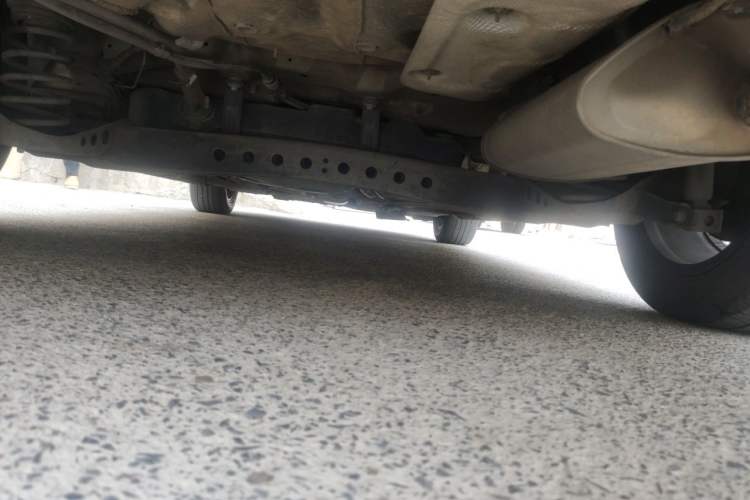 Used Roewe i5 2020 1.5L Automatic 4G Connect Luxury Flagship Edition Chassis Rear