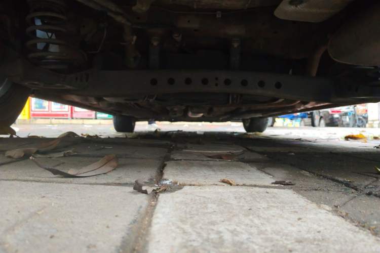 Used Roewe i5  Chassis Rear
