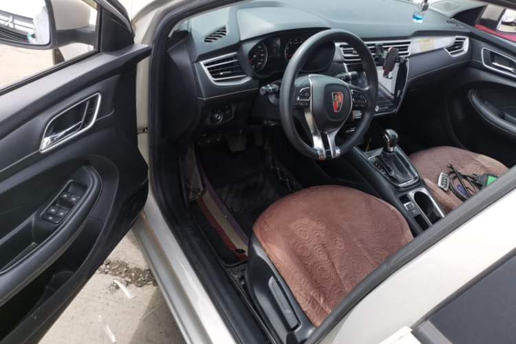Used Roewe i5 2020 1.5L Automatic 4G Connected Linghao Edition Driver Seat
