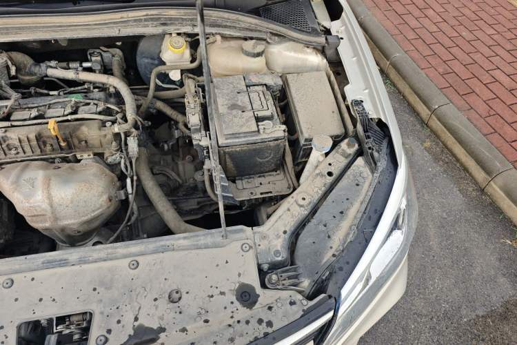 Used Roewe i5 2020 1.5L Manual 4G Connect Luxury Edition Engine Bay Left
