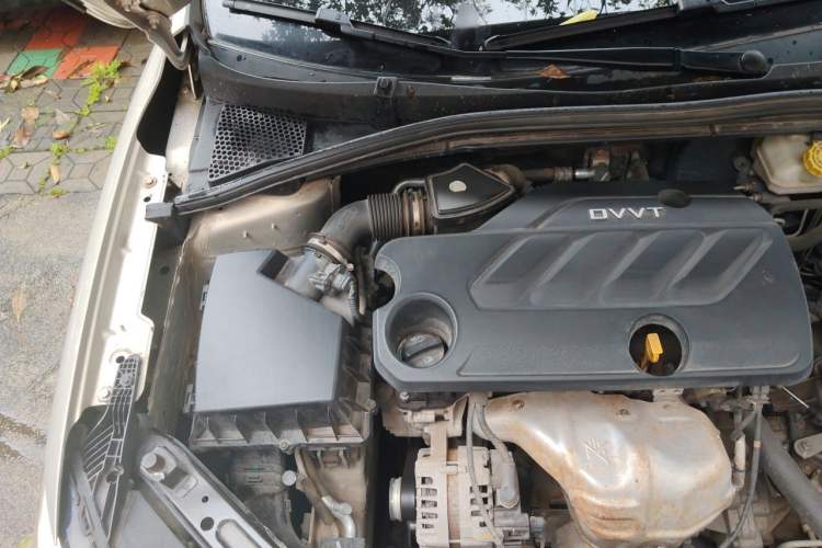 Used Roewe i5  Engine Bay Right