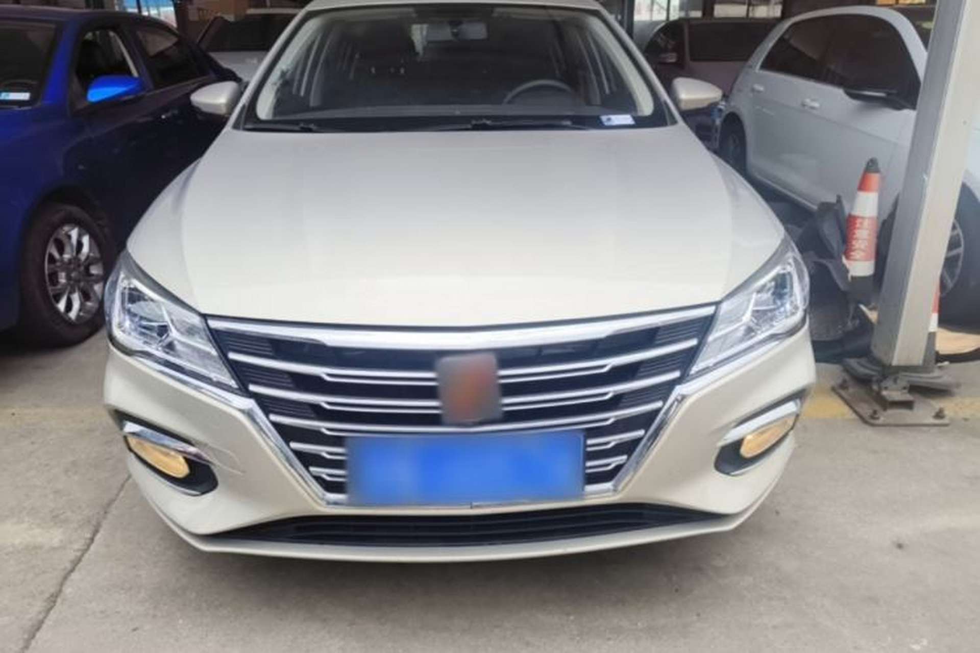 Used Roewe i5 2020 1.5L Automatic 4G Connect Luxury Flagship Edition Front