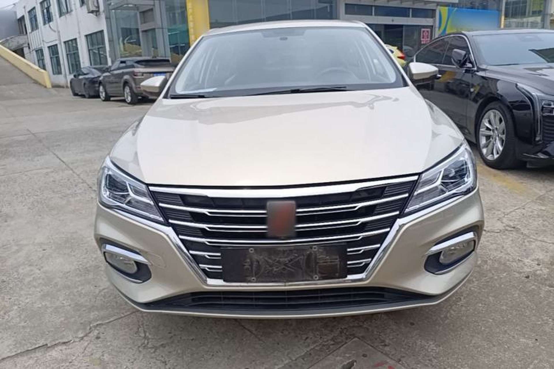 Used Roewe i5 2020 1.5L Automatic 4G Connect Luxury Flagship Edition Front