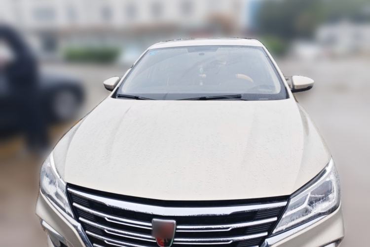 Used Roewe i5 2020 1.5L Manual 4G Connect Leehao Flagship Edition Front
