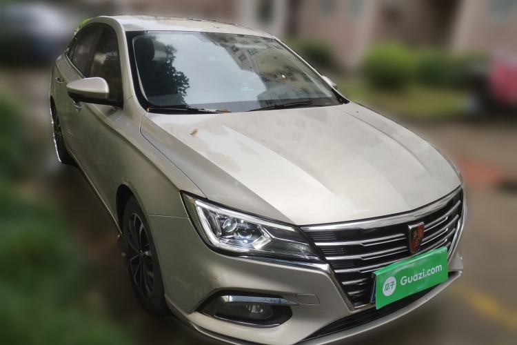 Used Roewe i5 2020 1.5L Automatic 4G Connect Luxury Flagship Edition Front Right 45 Deg
