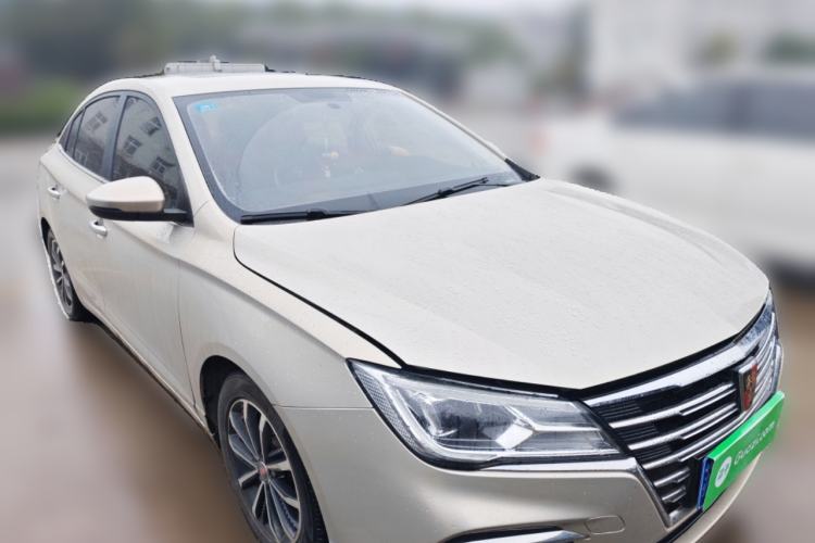 Used Roewe i5 2020 1.5L Manual 4G Connect Leehao Flagship Edition Front Right 45 Deg