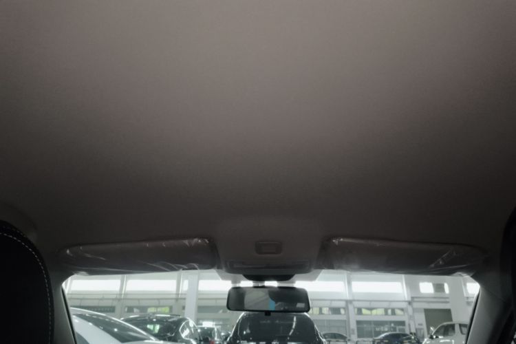 Used Roewe i5 2020 1.5L Manual 4G Connect Luxury Edition Headliner