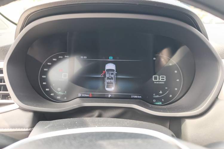 Used Roewe i5 2020 1.5L Automatic 4G Connect Luxury Flagship Edition Instrument Cluster