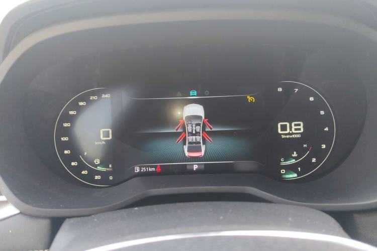 Used Roewe i5 2020 1.5L Automatic 4G Connect Luxury Flagship Edition Instrument Cluster