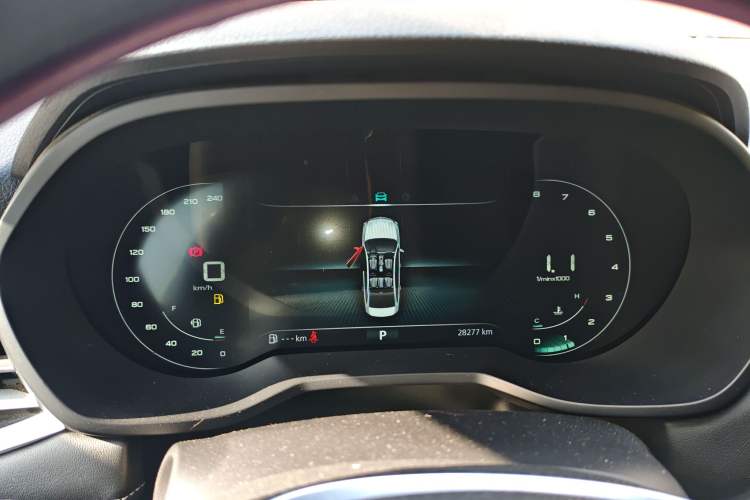 Used Roewe i5 2020 1.5L Automatic 4G Connect Luxury Flagship Edition Instrument Cluster