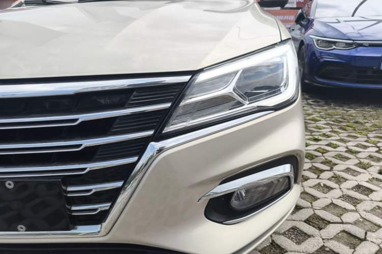 Used Roewe i5 2020 1.5L Automatic 4G Connect Luxury Flagship Edition Left Front Headlight