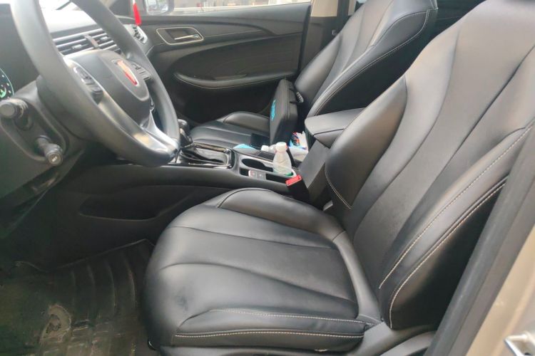 Used Roewe i5 2020 1.5L Automatic 4G Connect Luxury Flagship Edition Left Front Seat