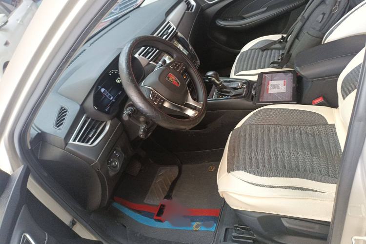 Used Roewe i5 2020 1.5L Automatic 4G Connect Luxury Flagship Edition Left Front Seat