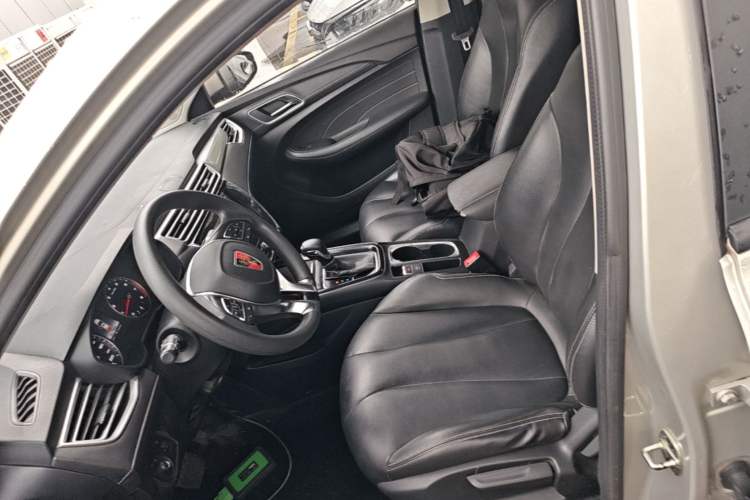 Used Roewe i5 2020 1.5L Automatic 4G Connected Linghao Edition Left Front Seat