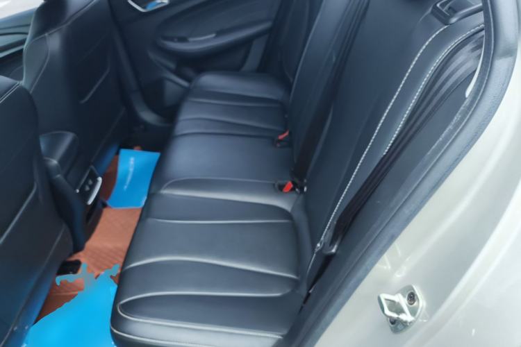 Used Roewe i5 2020 1.5L Automatic 4G Connect Luxury Flagship Edition Left Rear Seat