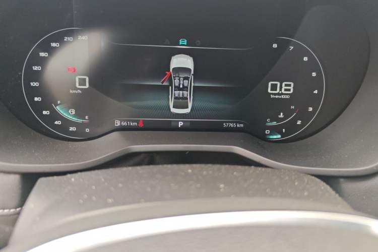 Used Roewe i5 2020 1.5L Automatic 4G Connect Luxury Flagship Edition Odometer Close Up
