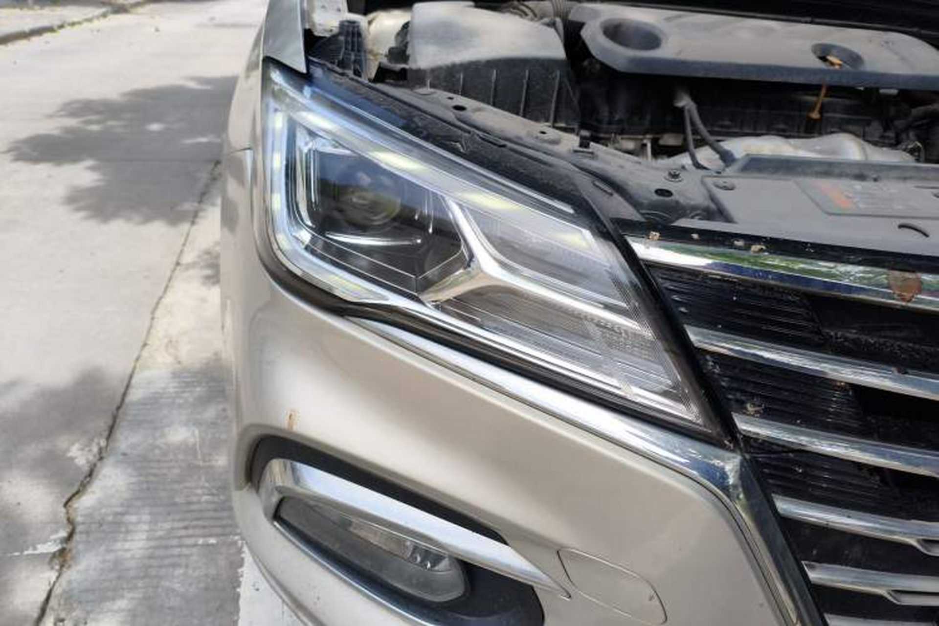 Used Roewe i5 2020 1.5L Automatic 4G Connect Luxury Flagship Edition Right Front Headlight