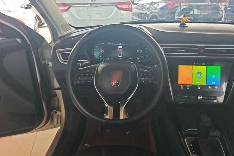 Used Roewe i5 2020 1.5L Automatic 4G Connect Luxury Flagship Edition Steering Wheel