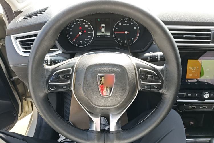 Used Roewe i5 2020 1.5L Manual 4G Connect Leehao Flagship Edition Steering Wheel