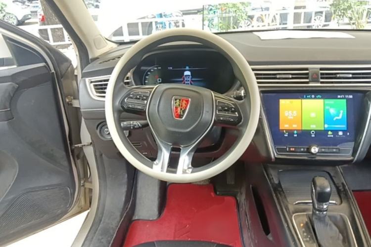 Used Roewe i5 2020 1.5L Automatic 4G Connect Luxury Flagship Edition Steering Wheel