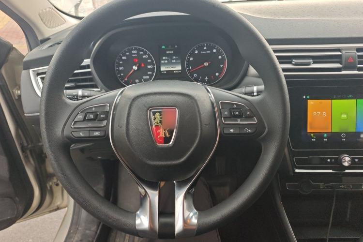 Used Roewe i5 2020 1.5L Manual 4G Connect Luxury Edition Steering Wheel