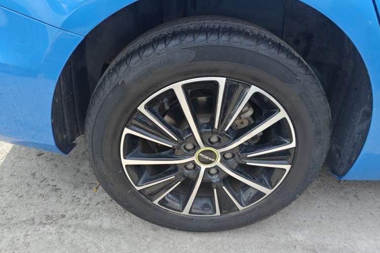 Used Roewe i5 2021 1.5L CVT Diamond Edition Exterior 5