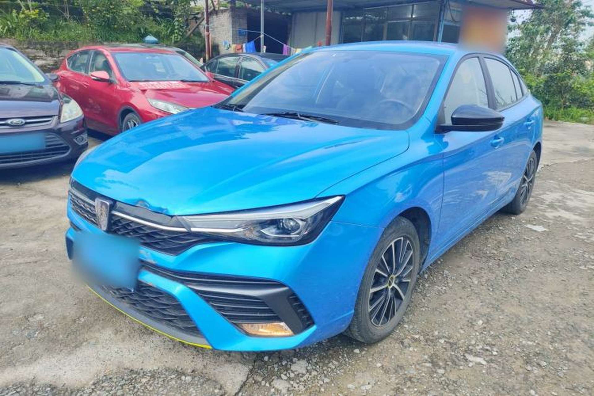 Used Roewe i5 2021 1.5L Manual Platinum Edition Front Left 45 Deg