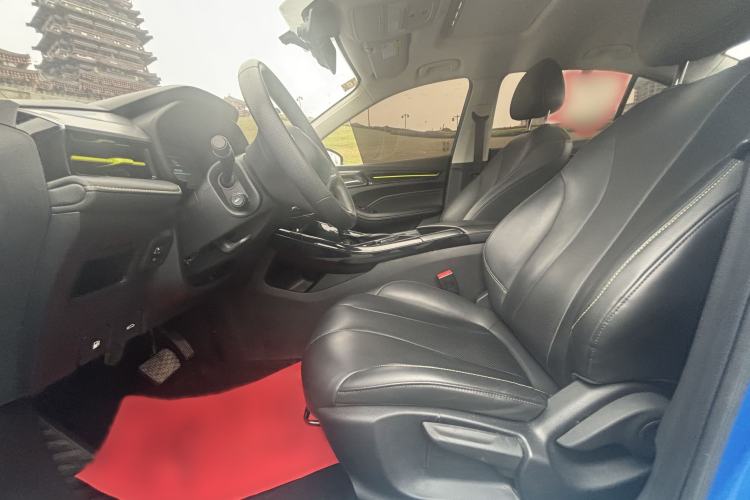 Used Roewe i5 2021 1.5L CVT Diamond Edition Interior 1