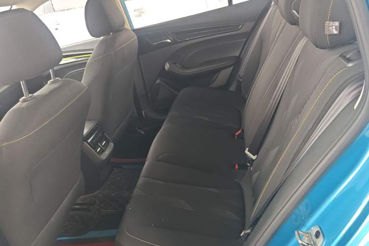 Used Roewe i5 2021 1.5L Manual Platinum Edition Left Rear Seat