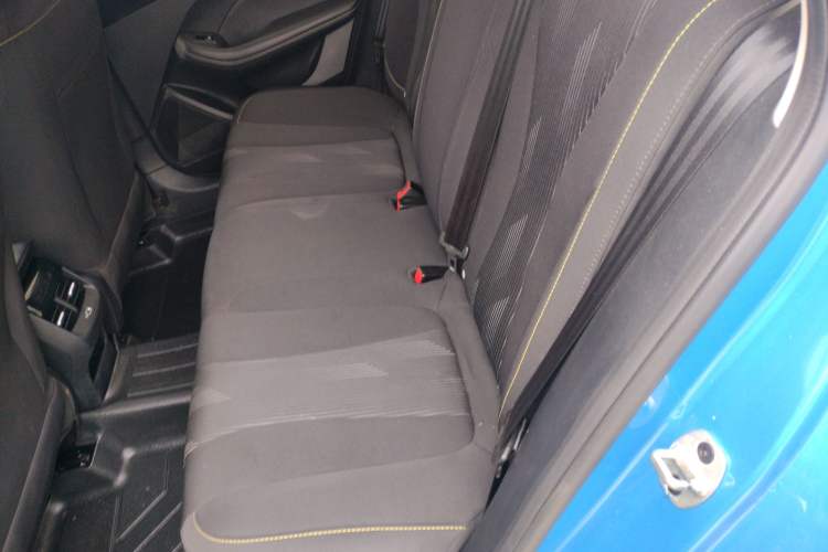Used Roewe i5 2021 1.5L CVT Platinum Edition Left Rear Seat