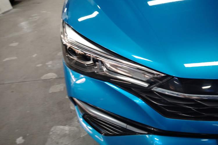 Used Roewe i5 2021 1.5L CVT Platinum Edition Right Front Headlight