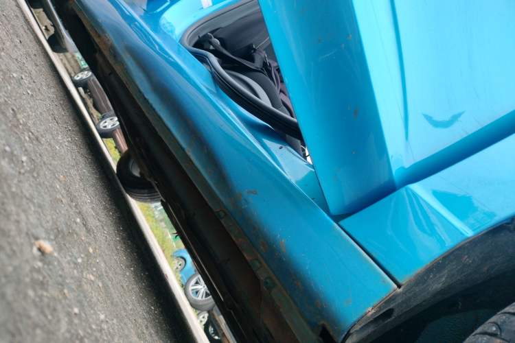 Used Roewe i5 2021 1.5L CVT Platinum Edition Right Side Sill
