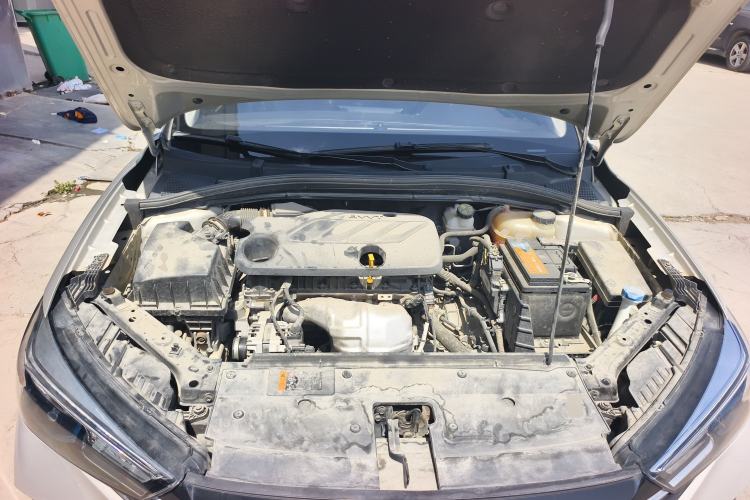 Used Roewe i5 2021 1.5L CVT Diamond Edition Engine Bay