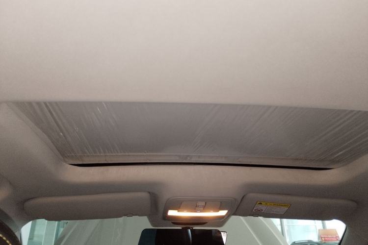 Used Roewe i5 2021 1.5L CVT Diamond Edition Headliner
