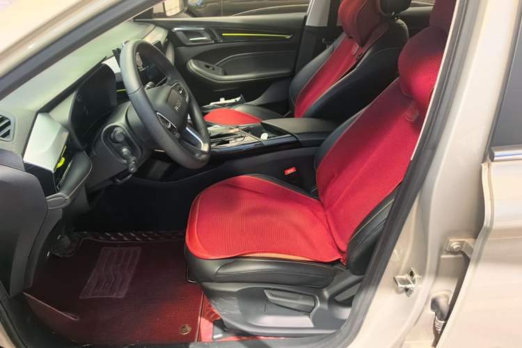 Used Roewe i5 2021 1.5L CVT Diamond Edition Left Front Seat