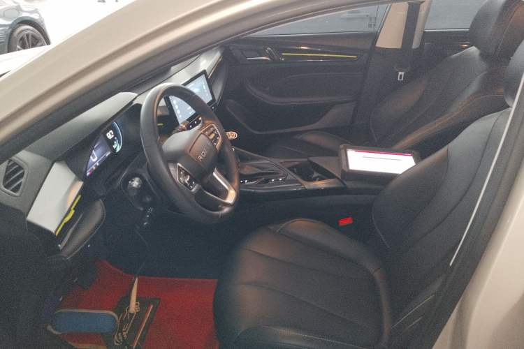 Used Roewe i5 2021 1.5L CVT Diamond Edition Left Front Seat