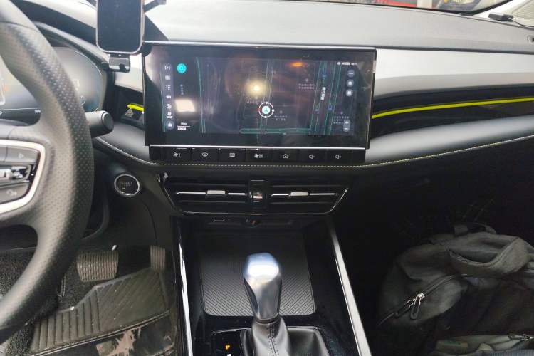 Used Roewe i5 2021 Revised Version 1.5L CVT Diamond Edition Audio And AC Panel