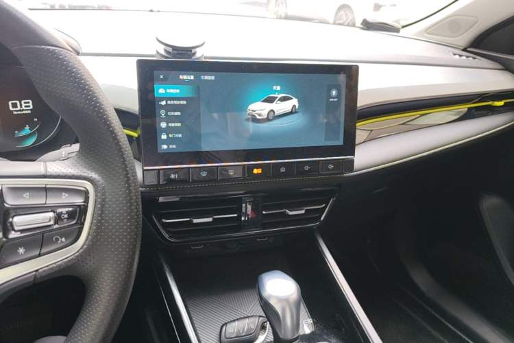 Used Roewe i5 2021 1.5L CVT Diamond Edition Audio And AC Panel