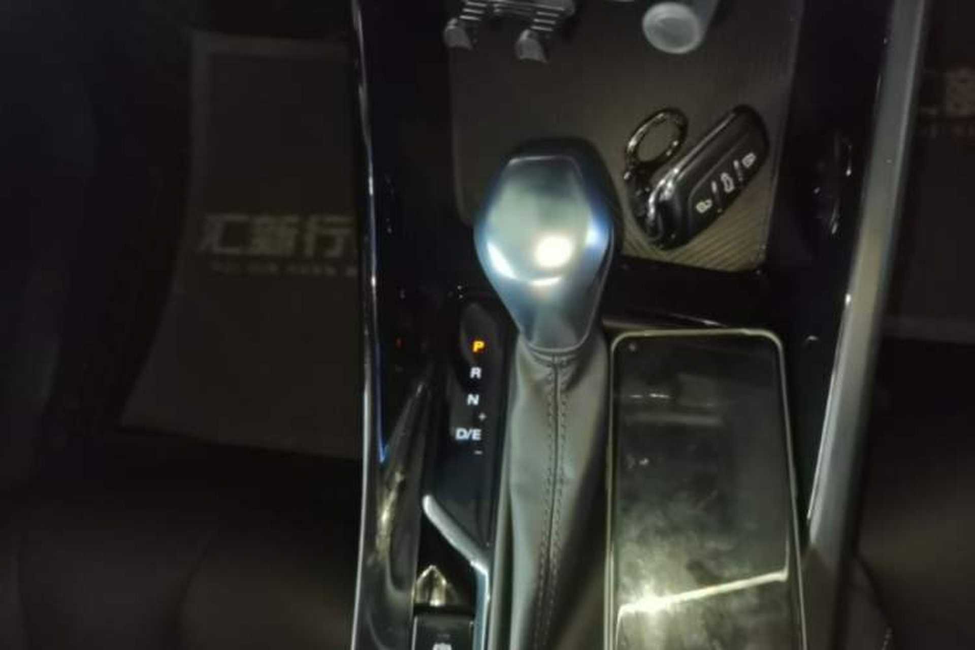 Used Roewe i5 2021 1.5L CVT Starry Edition Audio And AC Panel