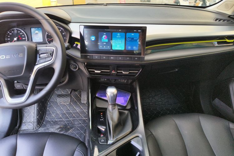 Used Roewe i5 2021 1.5L CVT Platinum Edition Audio And AC Panel