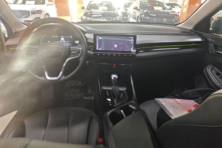 Used Roewe i5 2021 Revised Version 1.5L CVT Diamond Edition Center Console