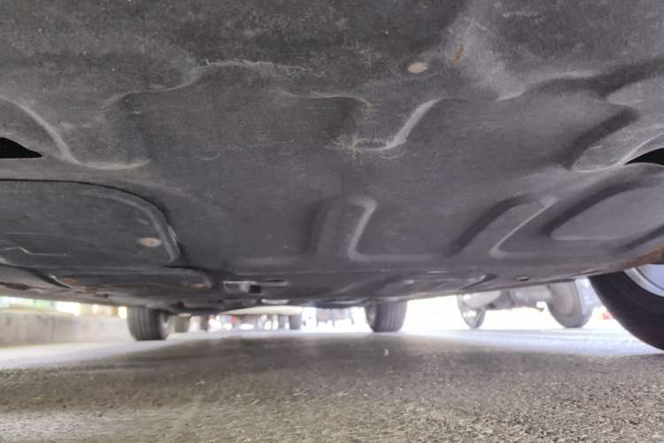 Used Roewe i5 2021 1.5L CVT Diamond Edition Chassis Front