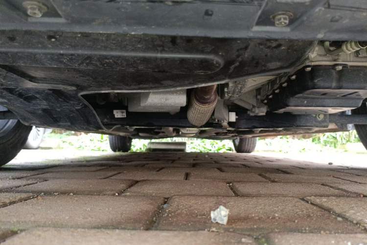 Used Roewe i5 2021 1.5L CVT Starry Edition Chassis Front