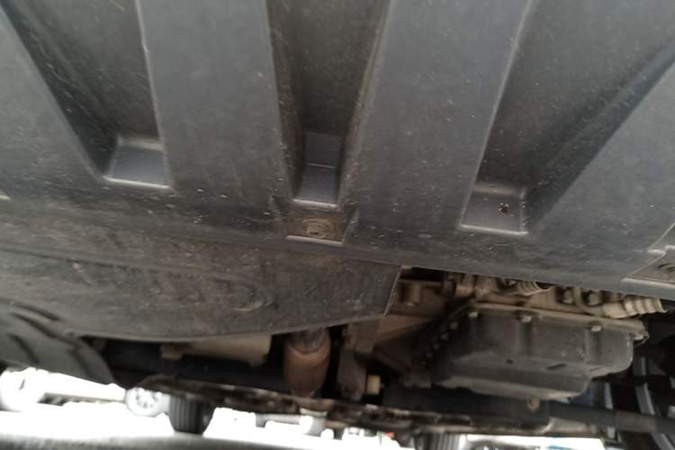 Used Roewe i5 2021 Revised Version 1.5L CVT Diamond Edition Chassis Front