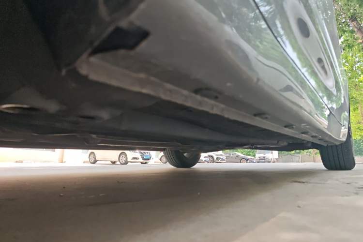 Used Roewe i5 2021 1.5L CVT Diamond Edition Chassis Front Left