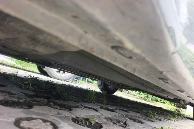 Used Roewe i5 2021 1.5L CVT Platinum Edition Chassis Front Left