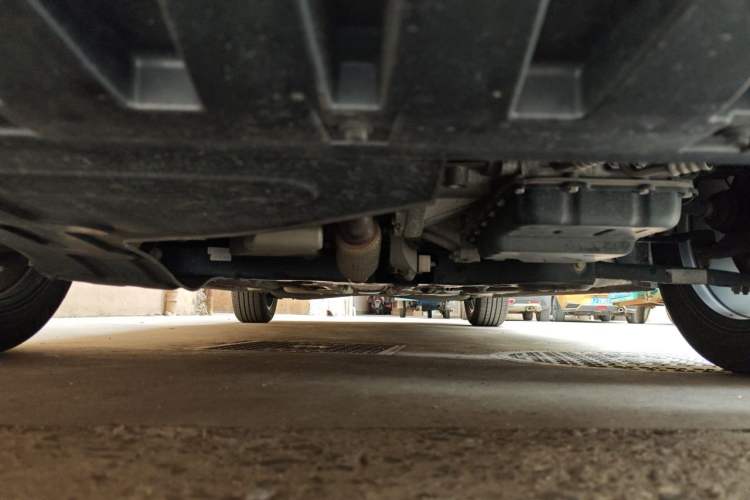 Used Roewe i5 2021 1.5L CVT Platinum Edition Chassis Front