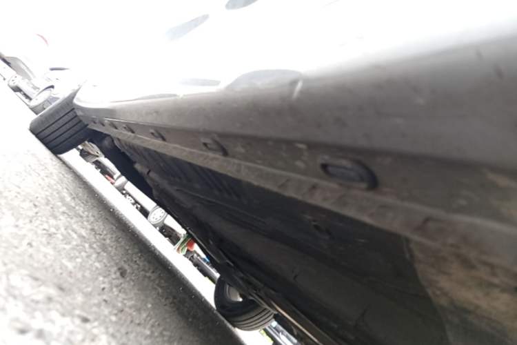 Used Roewe i5 2021 Revised Version 1.5L CVT Diamond Edition Chassis Front Right