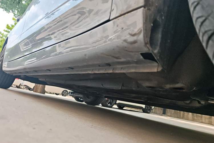 Used Roewe i5 2021 1.5L CVT Diamond Edition Chassis Front Right