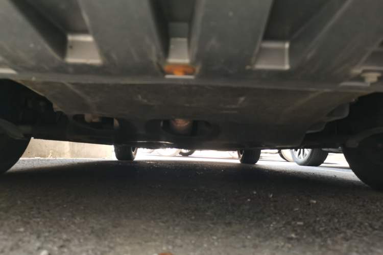 Used Roewe i5 2021 1.5L CVT Diamond Edition Chassis Front